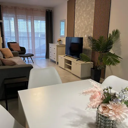 Center-apartment In Heart Of Center