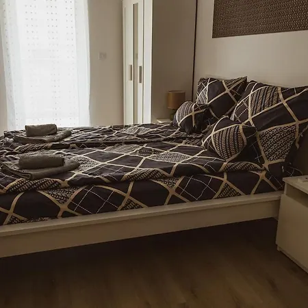 شقة Center-apartment In Heart Of Center